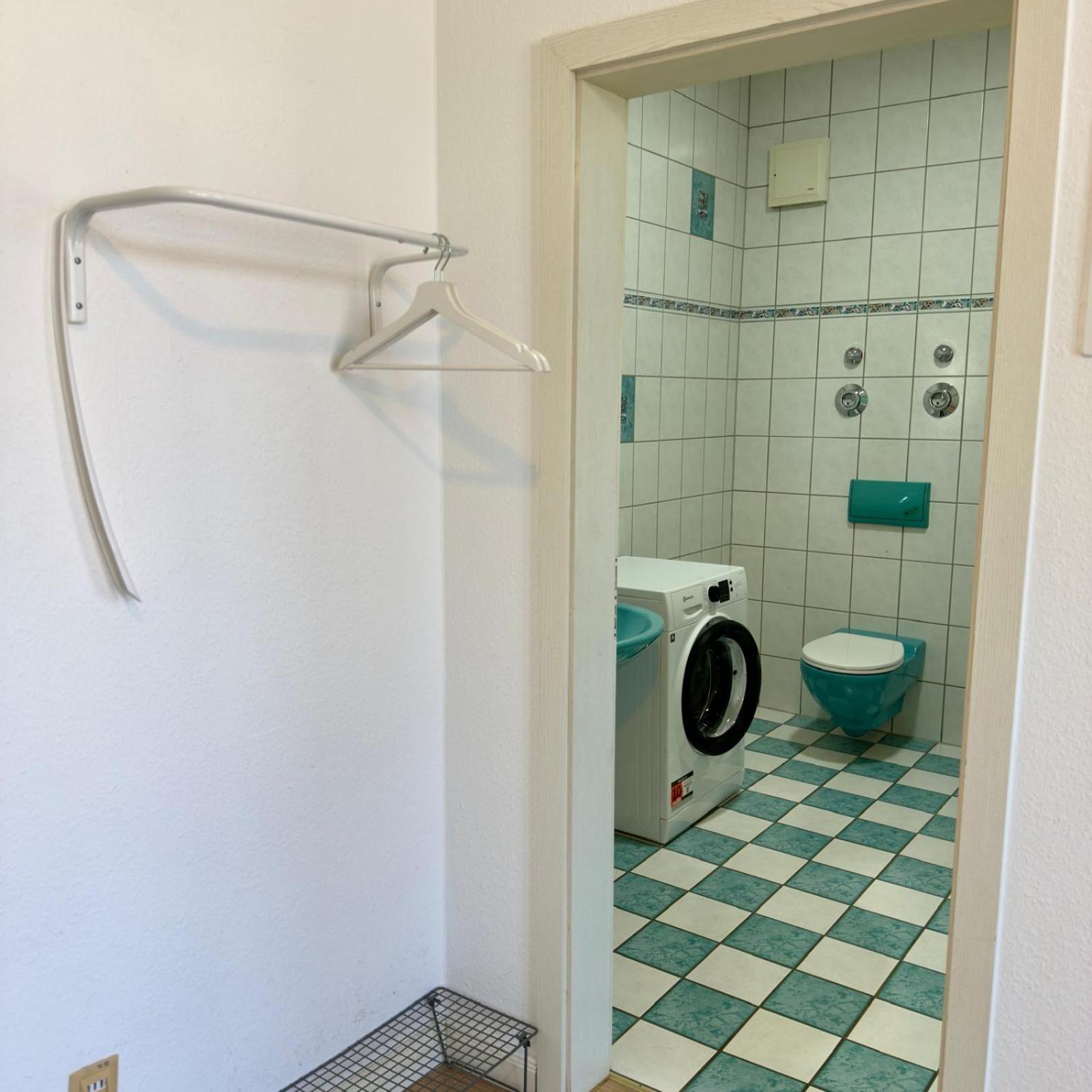 Raha Apartments - Charmantes Studio-Apartment - Hbf - Gratis Parkplatz Ερφούρτη Εξωτερικό φωτογραφία
